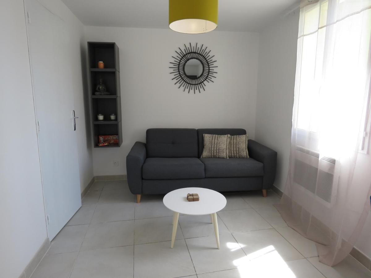 Appartement Centre Historique Avec Terrasse Au Porte De La Camargue แซ็ง จิลส์ ภายนอก รูปภาพ